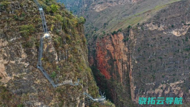 悬崖村 四川进行最大的易地搬迁 村民行将走出大山