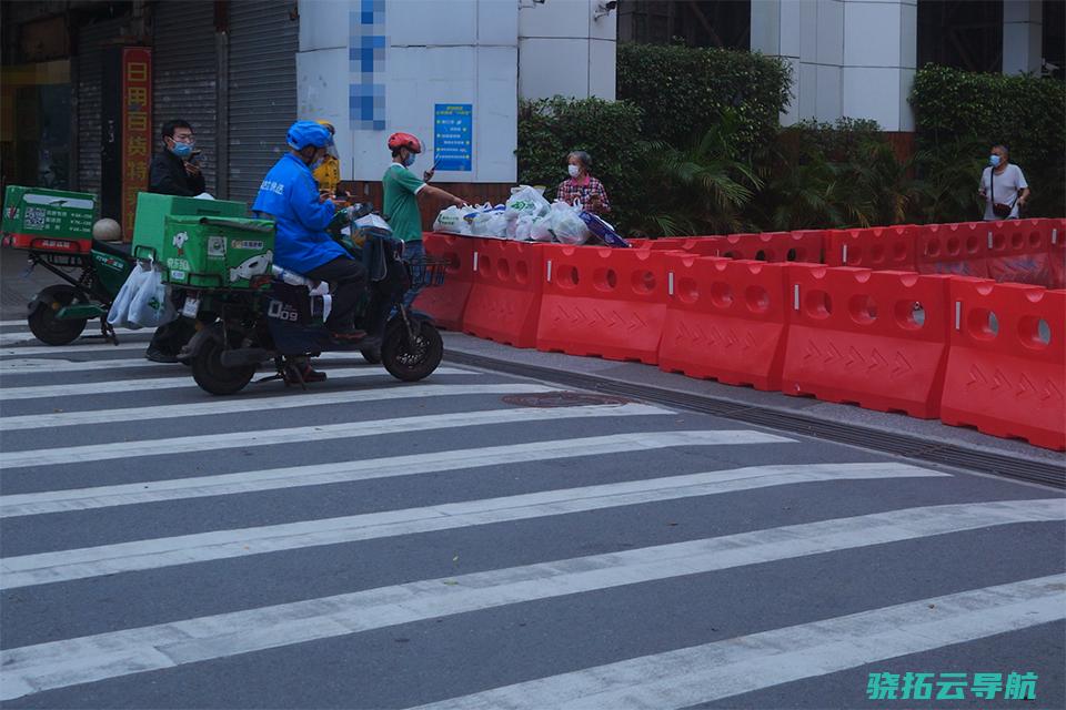 重在迷信监测与日常护理 钟鸣谈养老院应答奥密克戎 闭环治理撑过高峰