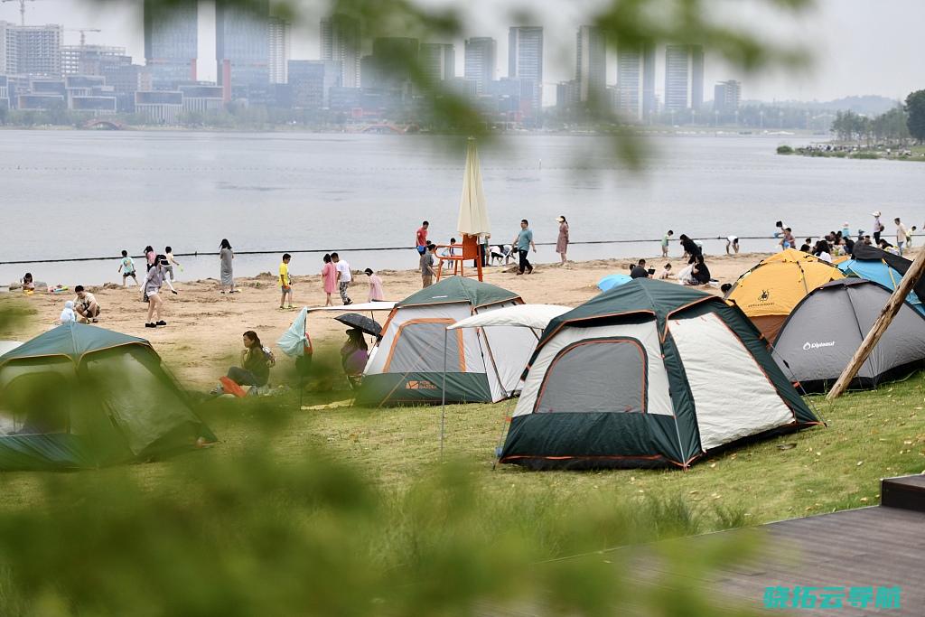 帐篷不高于1.5米 多地规范公园 粗劣露营 天幕不被倡议