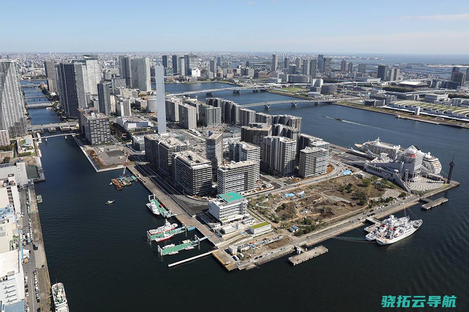 安倍经济学 继续 复苏前路漫漫 日本经济四人谈